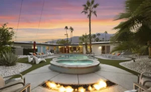 1112 North Avenida Caballeros, Palm Springs, California